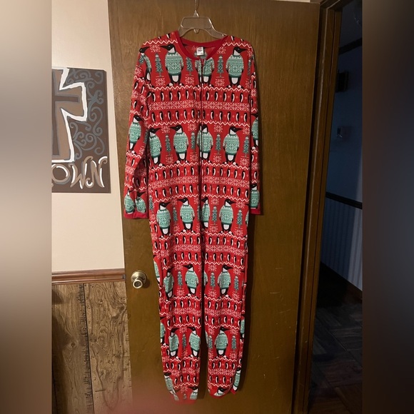 Christmas onesie - Picture 1 of 2